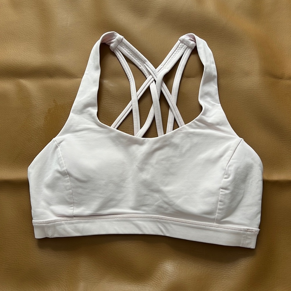Lululemon Free to Be Serene Size 4